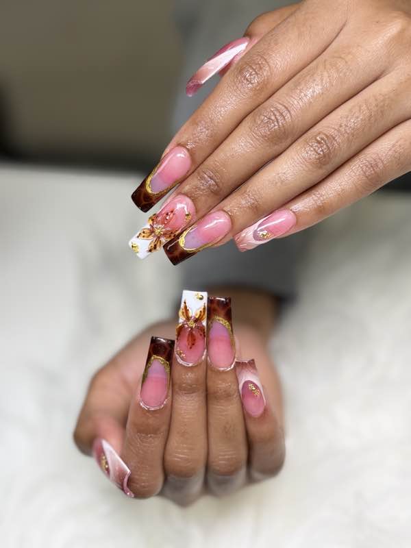 About Angel Nails 3
